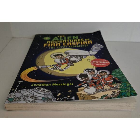 The Alien Adventures of Finn Caspian The Fuzzy Apocalypse by Jonathan Messinger - Picture 2 of 11
